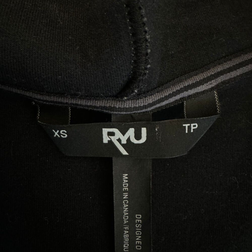 RYU Womens XS Gray Zip Up Hoodie Made In Canada Athletic‎ Jacket Small - Picture 4 of 9